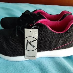 Ladies Action flex sneakers